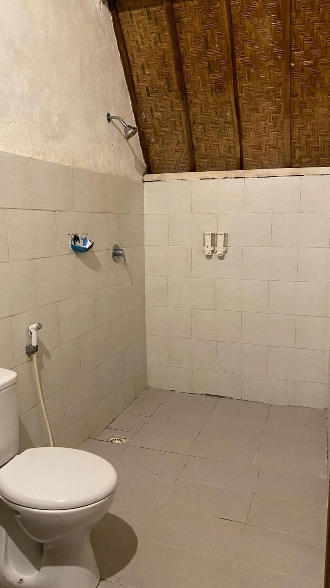 Gelih Bungalow Nusa Penida Batununggul Exterior foto